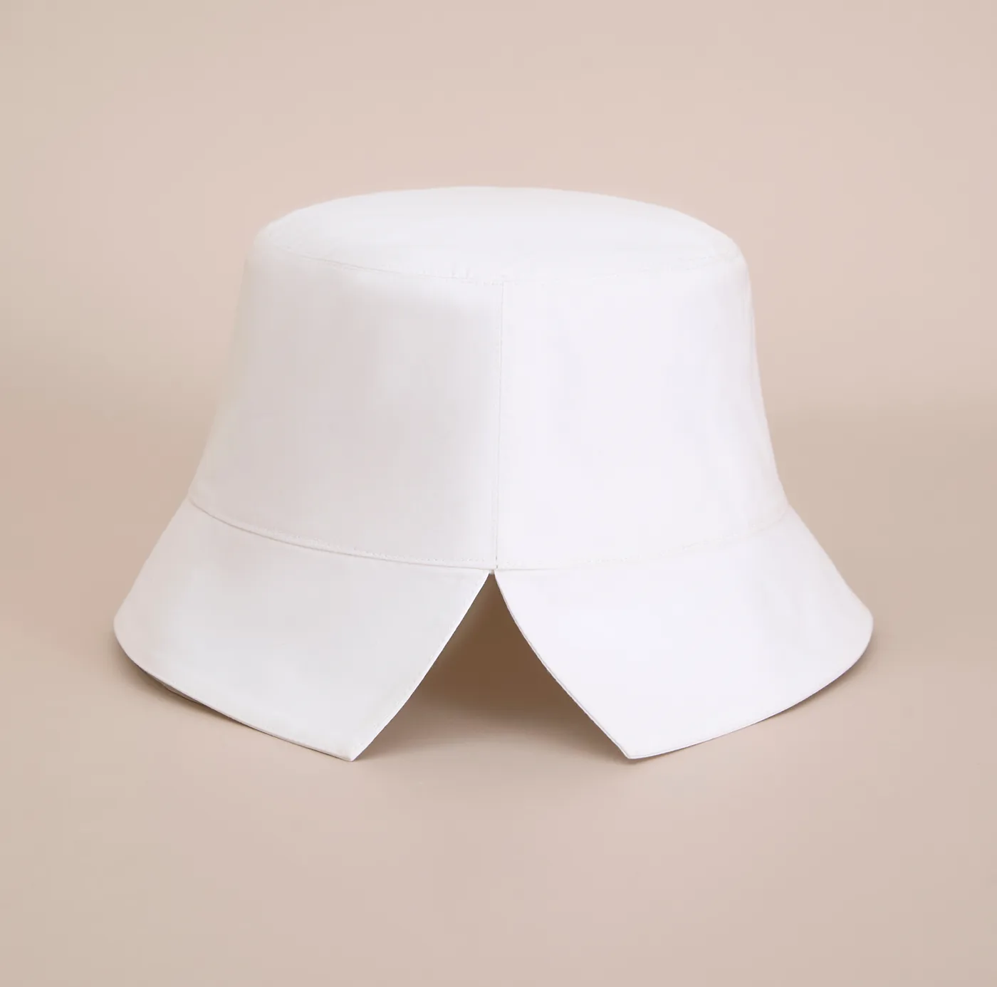 ER2601B1 Sheer White